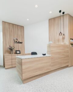 Zuber Front Desk